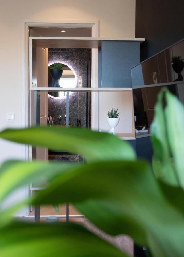 Live The Local Life , Old Town Kos Apartment Luaran gambar