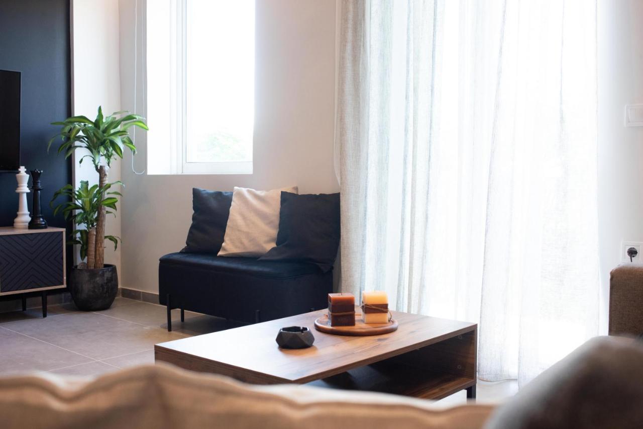 Live The Local Life , Old Town Kos Apartment Luaran gambar